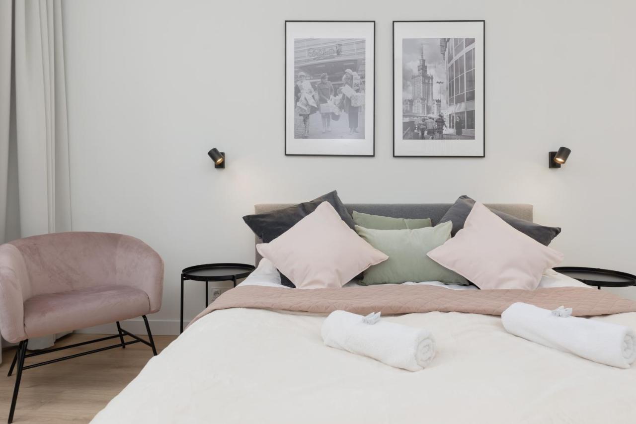 Spacious Apartment With Panoramic View Of Warsaw By Noclegi Renters Eksteriør billede