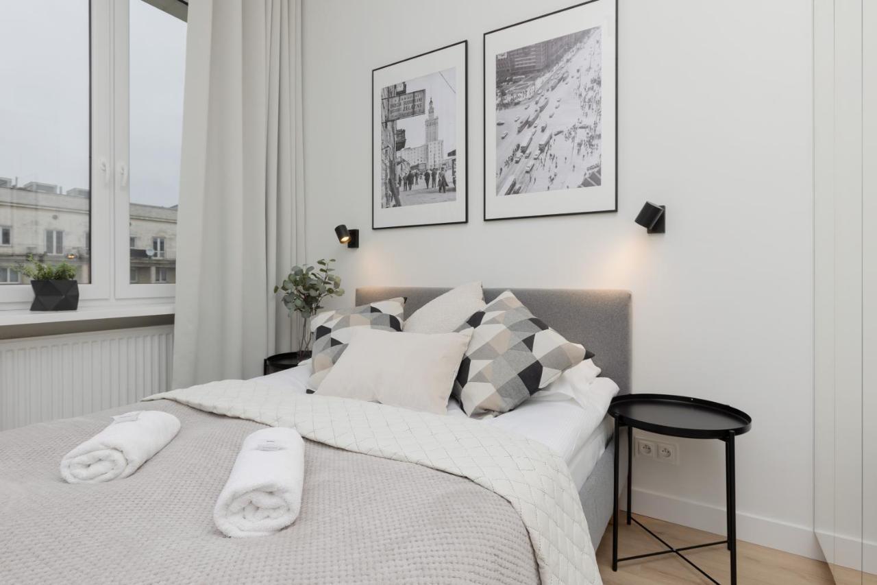 Spacious Apartment With Panoramic View Of Warsaw By Noclegi Renters Eksteriør billede